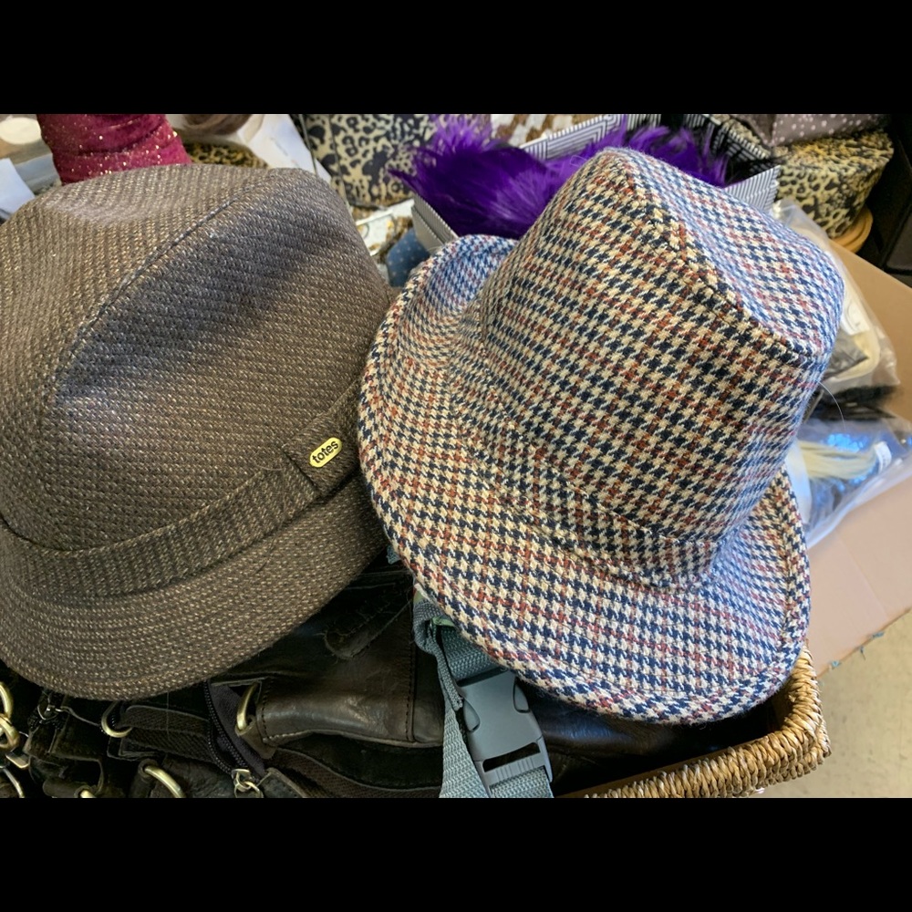 Men’s hats